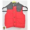 Image 1 : TODDLERS RED LINED VEST (FALL/WINTER) -