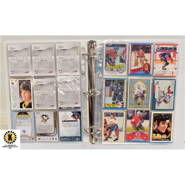 BINDER WITH VARIOUS HOCKEY STARS