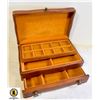 Image 1 : JEWELRY BOX BROWN