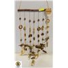 Image 1 : XLARGE ARTISAN WINDCHIME WITH WRITEUP-ESTATE