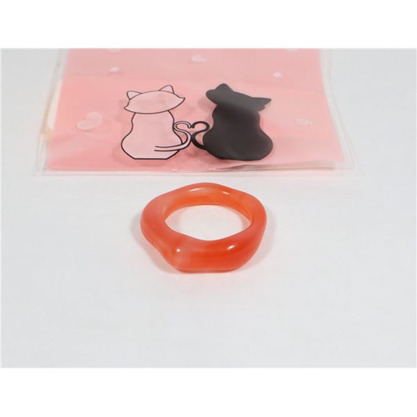 NEW MARBLE LOOK HALF HEXAGON PEACH RESIN RING