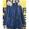 Image 1 : WOMENS (XL)CANADIANA WINTER 3/4 LENGTH JACKET