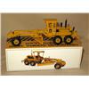 Image 1 : Supermini CAT 140B Roadgrader 1/50th scale