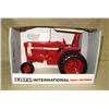 Image 1 : IH Hydro 100 ROPS Special Edition