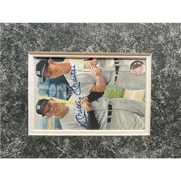 Mickey Mantle signed photo. GFA authenticated