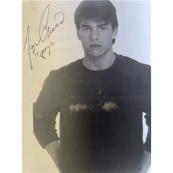 Tom Cruise signed photo. GFA authenticated