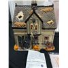 Image 3 : Department 56 Halloween Snow Village Lighted Creepy Creek Carriage House 55055
