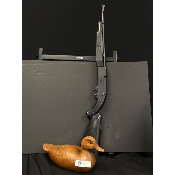 Crossman 781 Airsoft Gun and Wooden Duck Decoy