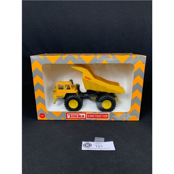 New in Box Tonka Construction Dump Truck,Made in Italy