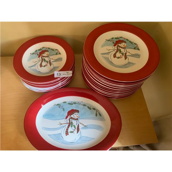 Christmas Street Dinnerware Set