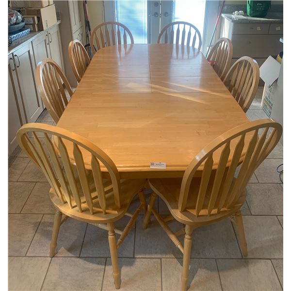 Beautiful Large Dining Table with 8 chairs, 84" x 42" x 30"