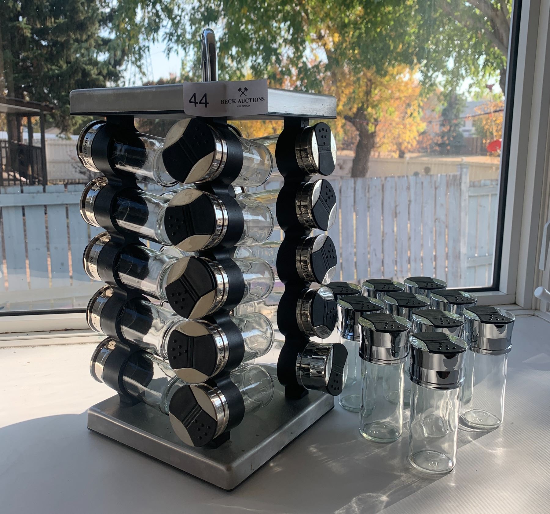 Gourmet Spices Rack Gourmet Swivelling Spice Rack with Extra Bottles