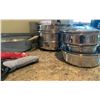 Image 3 : Excellent Set of Stainless Cookware