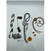 Image 1 : Assortment of Costume Jewelry