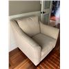 Image 2 : Upholstered Beige Chair