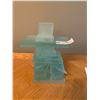 Image 1 : Glass-Look Inukshuk Statue