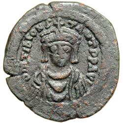 Byzantine Empire. Tiberius II Constantine, 578-582. three-quarter follis or 30 nummi (13.42g), Const