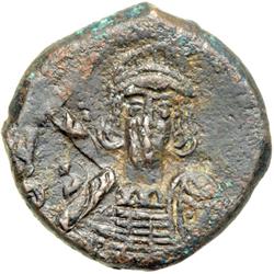 Byzantine Empire. Constantine IV with Heraclius and Tiberius, 668-681. half follis or 20 nummi (9.81
