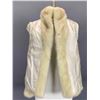 Image 11 : Vintage White Mink Coat and Black Stole