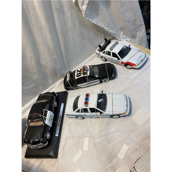 Die cast police and hwy patrol cars