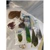 Image 1 : Fly tying items