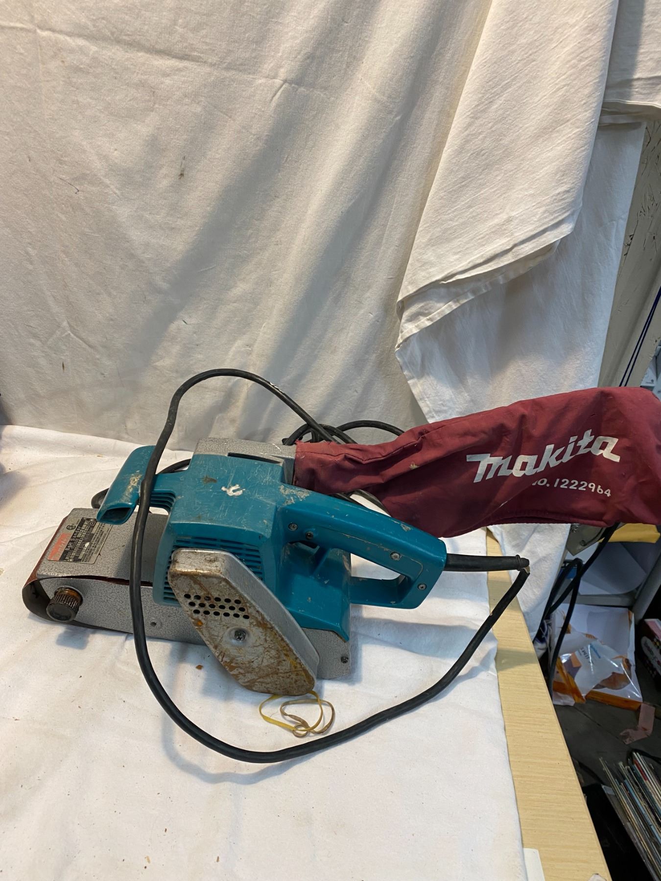 Used Makita 9030 Belt Sander – 30mm, 100V, Made In Japan, Tested Good