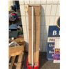 Image 1 : 4' T bars