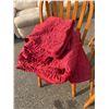 Image 1 : Queen comforter and pillow shams