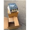 Image 1 : Paper towel dispenser