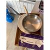 Image 1 : Pot pan and hand mixer