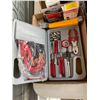 Image 1 : Tool kit and staples and stapler