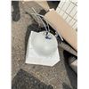 Image 1 : Light fixture