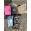 Image 1 : Assorted handbags etc