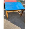 Image 1 : Desk