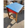 Image 2 : Desk