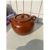 Image 1 : Bean pot