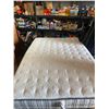 Image 1 : Double mattress