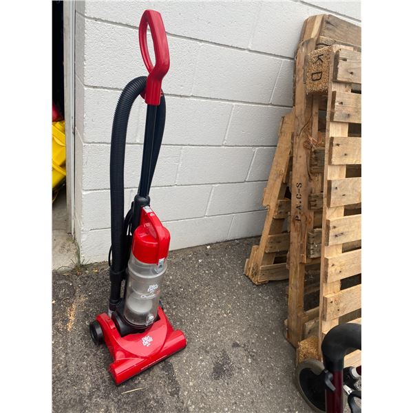 Dirt Devil Vacuum