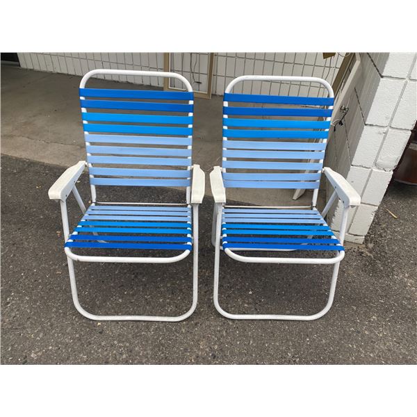 Folding chairs