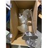 Image 1 : Hanging light fixture