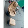 Image 1 : Chair and ottoman