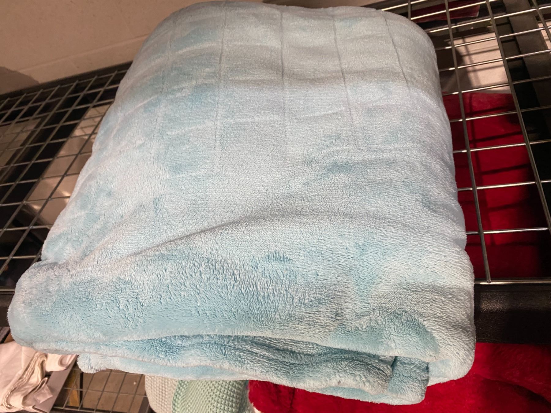 Life comfort throw blanket