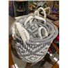 Image 1 : Nesting baskets