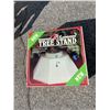 Image 1 : The tree stand