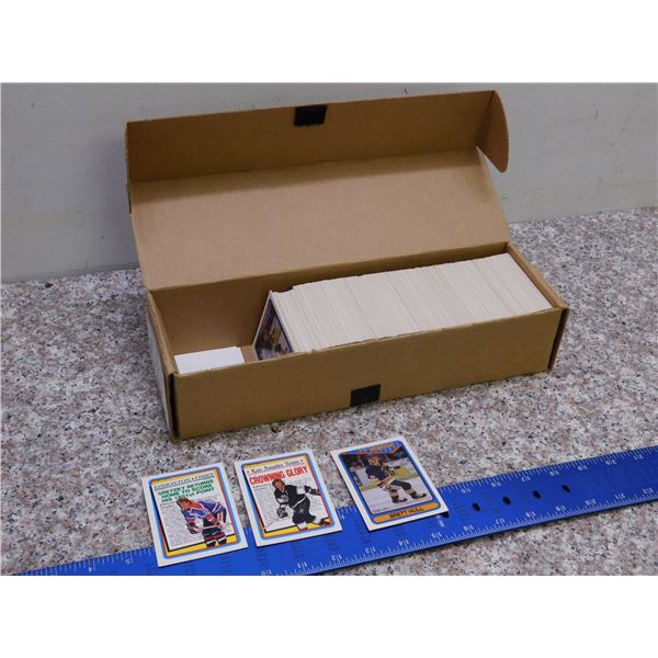 Lot of approx 500 1990-91 Opeechee NHL Hockey Cards