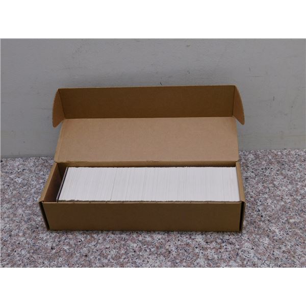 Lot of approx 700 Hockey Cards 90-91 Upper Deck Vintage Sports