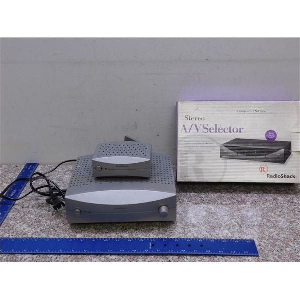 Radio Shack Digital Wireless Audio Link Receiver + Stereo AV Selector