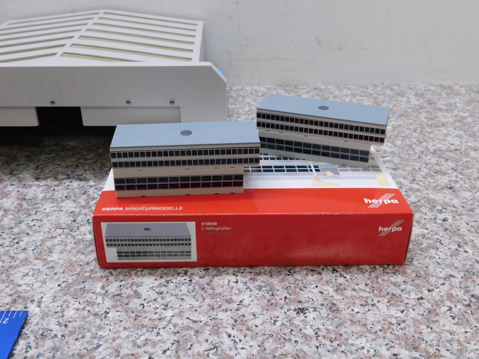 Herpa Wings 1:500 - 519670 - Scenix Airport buildings: Ai Herpa Wings 1:500 - 519670 - Scenix Airport buildings: Ai