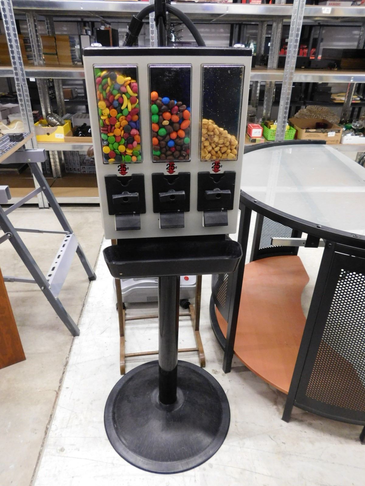 Candy Vending Machine With 3 Slots 25c *Needs New Keys*