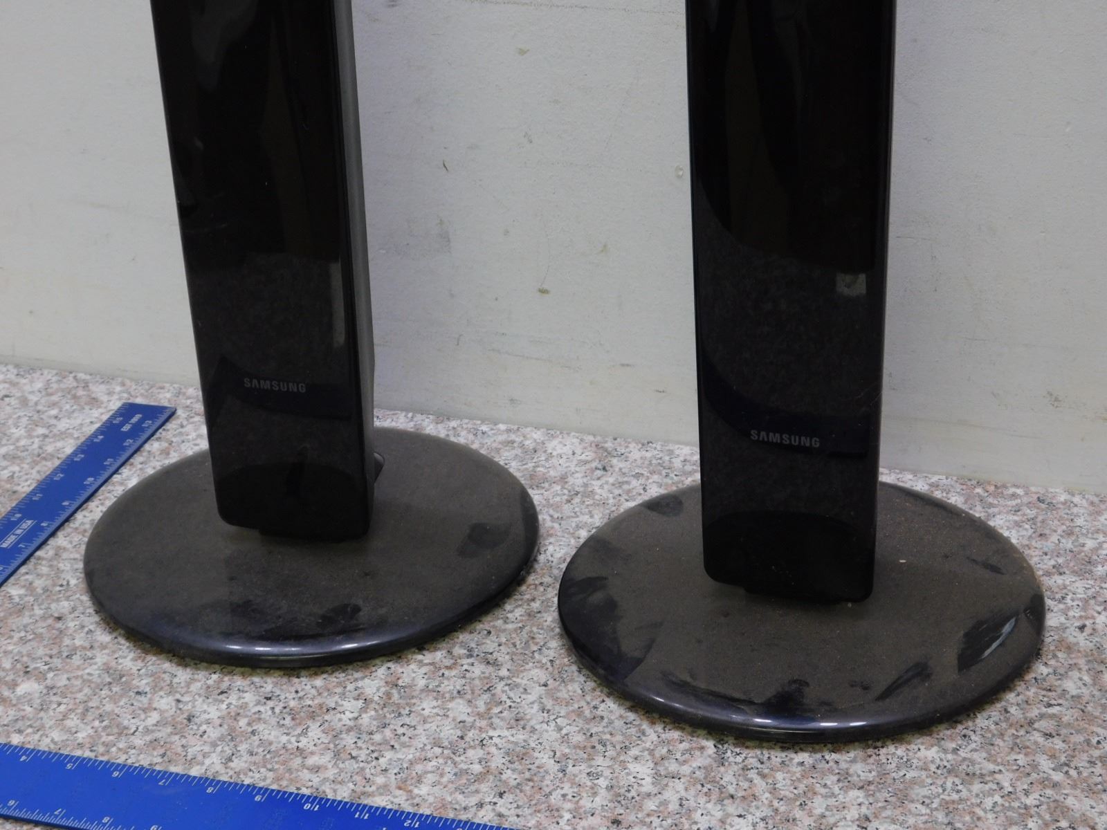 Samsung PSFBD 1252 & 1255 Floor Standing Power Speakers Home Theatre